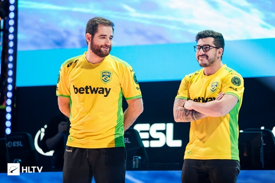 联想来酷发布AI MINI迷你主机搭载英特尔Lunar Lake处理器引领智能新潮流